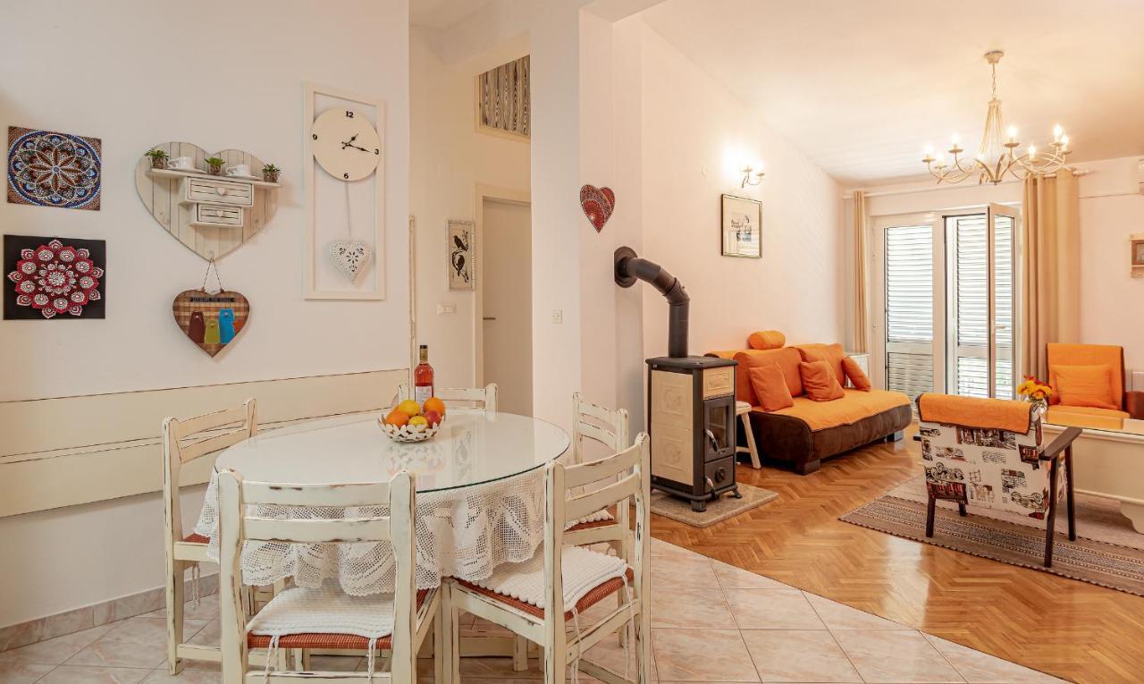 Apartments Villa Lilla Baška Voda Zewnętrze zdjęcie