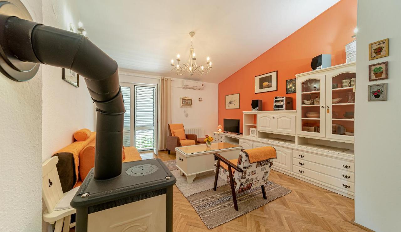 Apartments Villa Lilla Baška Voda Zewnętrze zdjęcie