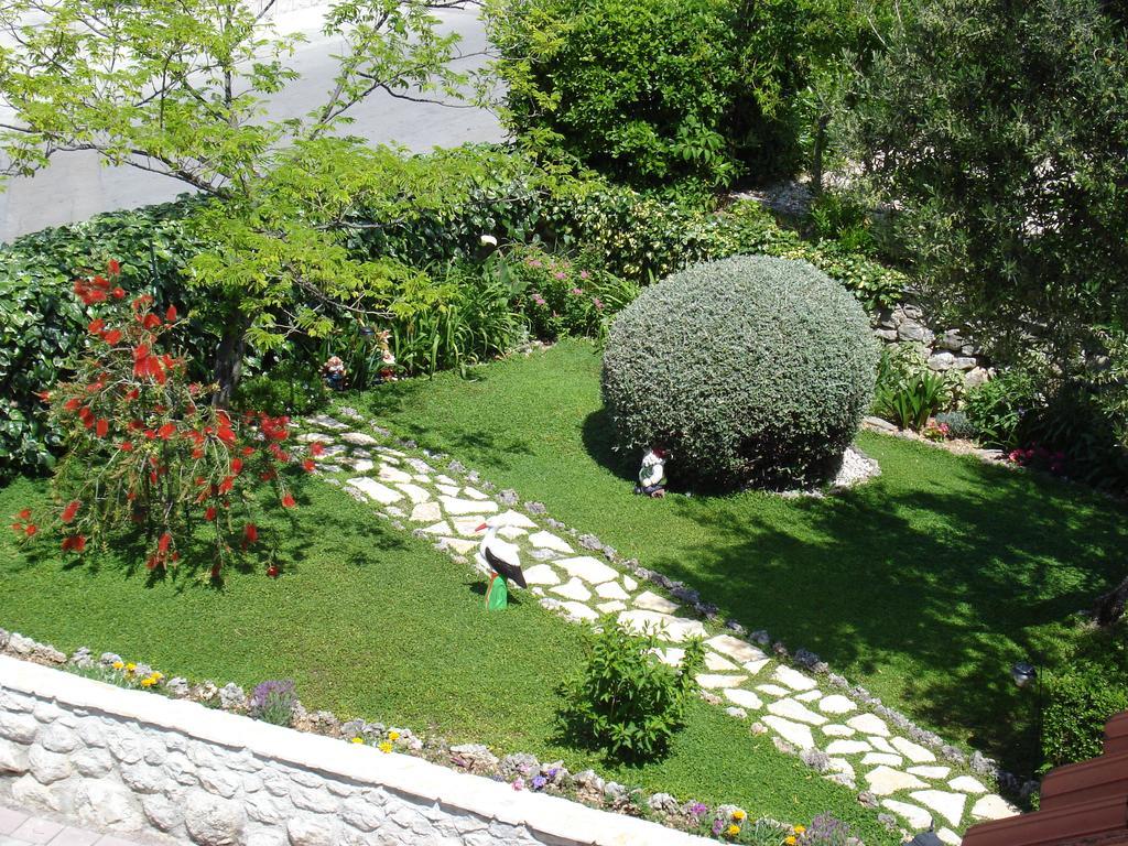 Apartments Villa Lilla Baška Voda Zewnętrze zdjęcie