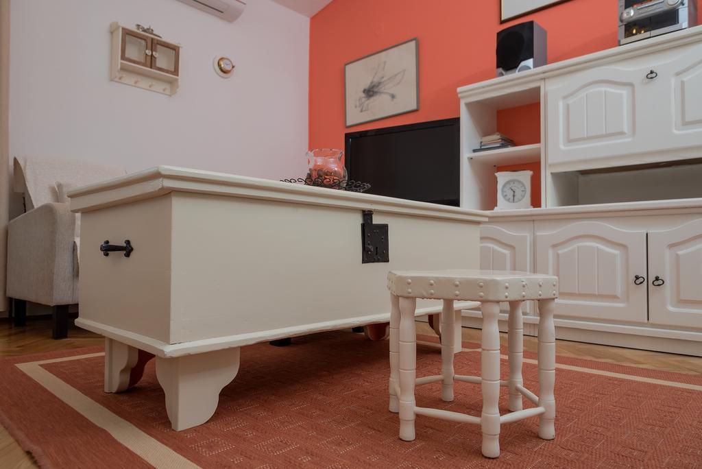 Apartments Villa Lilla Baška Voda Zewnętrze zdjęcie